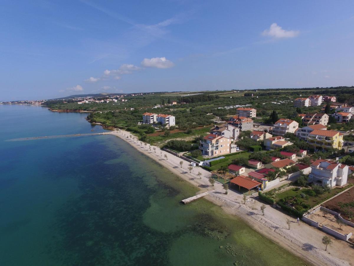 Mobile Home Dandelion Biograd Na Moru Luaran gambar