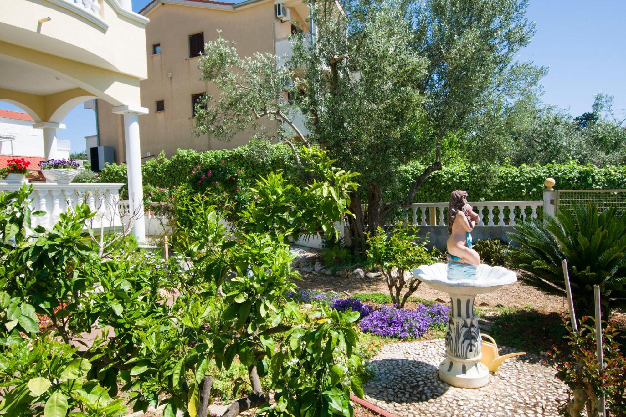 Mobile Home Dandelion Biograd Na Moru Luaran gambar